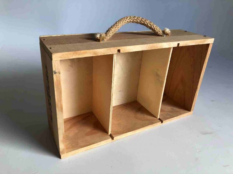 caja de madera para recipientes